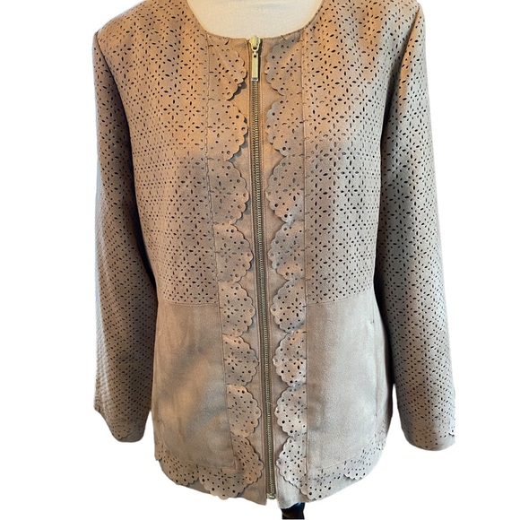 Chico’s Women’s Faux Suede Jacket Tan (2) - Picture 1 of 7